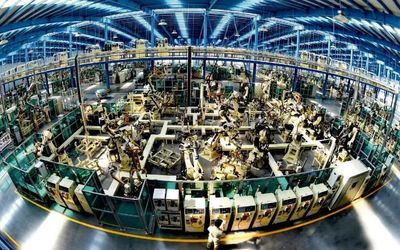 駛向未來 中國新能源汽車產業化的深度轉型與戰略布局